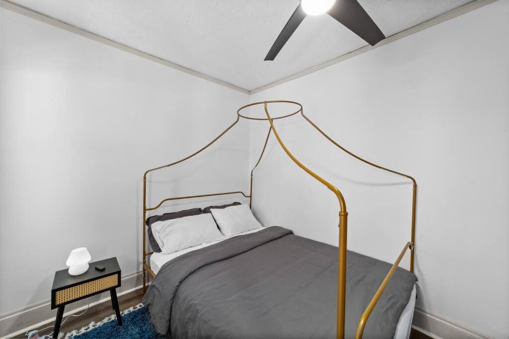 Pet Friendly 2Br In Little Italy # 3 Apartment Cleveland Exterior photo