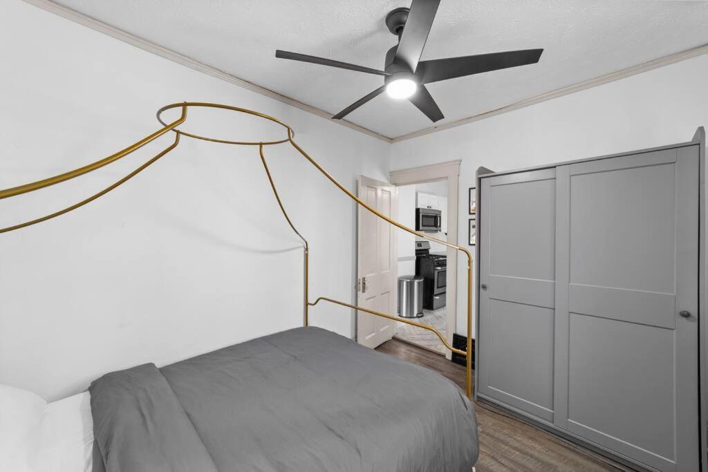 Pet Friendly 2Br In Little Italy # 3 Apartment Cleveland Exterior photo